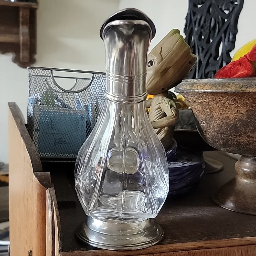 Taverna Duck Decanter by Arte Italica - Picture 2 of 4